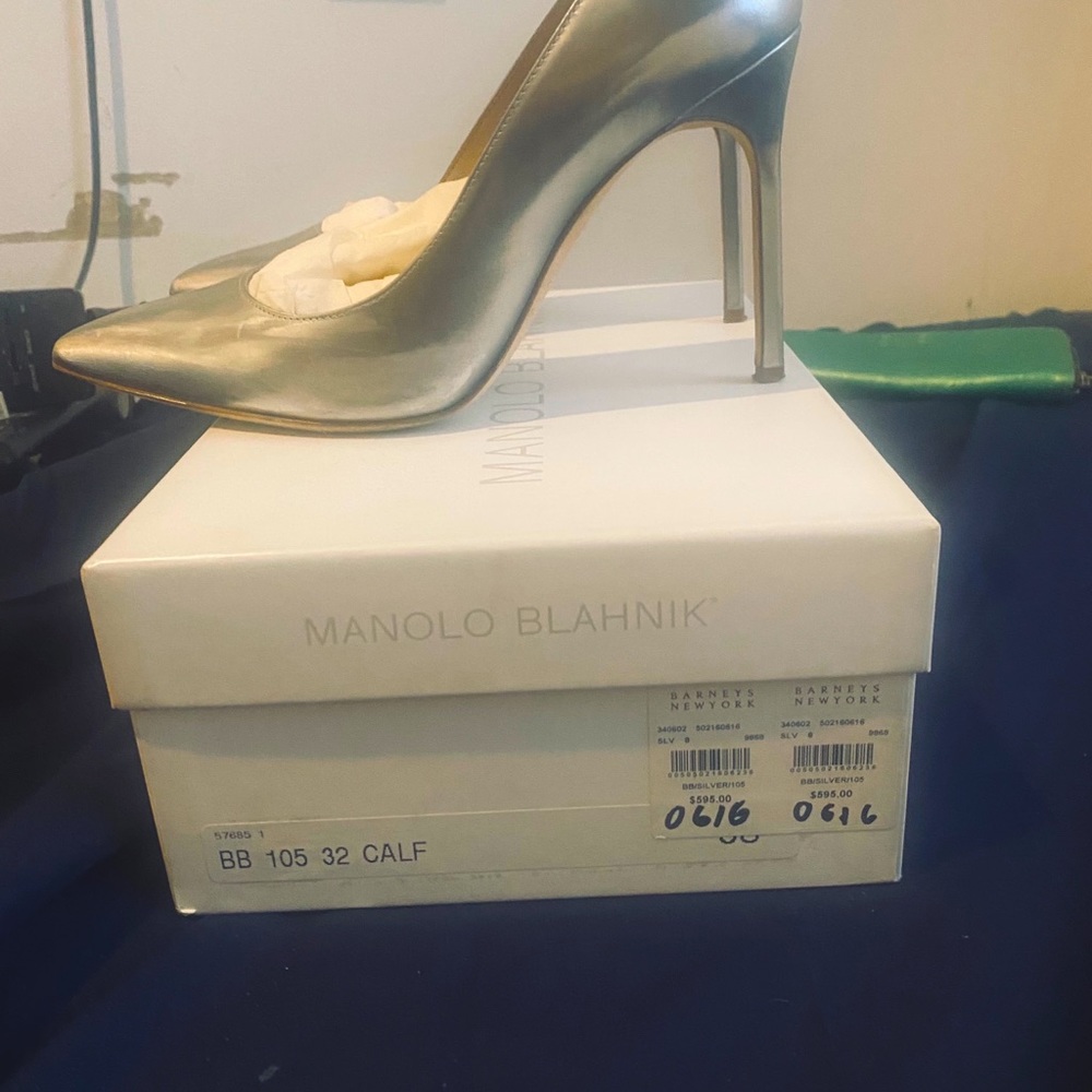 Manolo blahnik bb 105 silver pumps